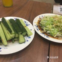 阿瓜很甜吃美食,美食之旅，尽享味蕾盛宴  第1张