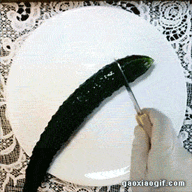 阿姨吃瓜表情包gif,笑翻网友的欢乐瞬间  第2张