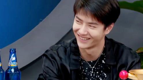 导演吃瓜深情眼 第2张 导演吃瓜深情眼 第2张