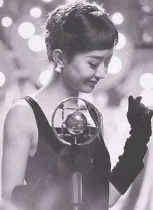 吃瓜赫本,揭秘好莱坞女神的甜蜜生活  第1张