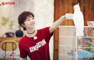 王源吃瓜少女,王源吃瓜少女生活日常揭秘  第1张