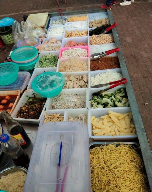 吃瓜勺子商用摆摊,街头美食新潮流