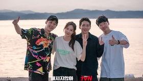 顶楼吃瓜视频,揭秘娱乐圈背后的秘密与八卦